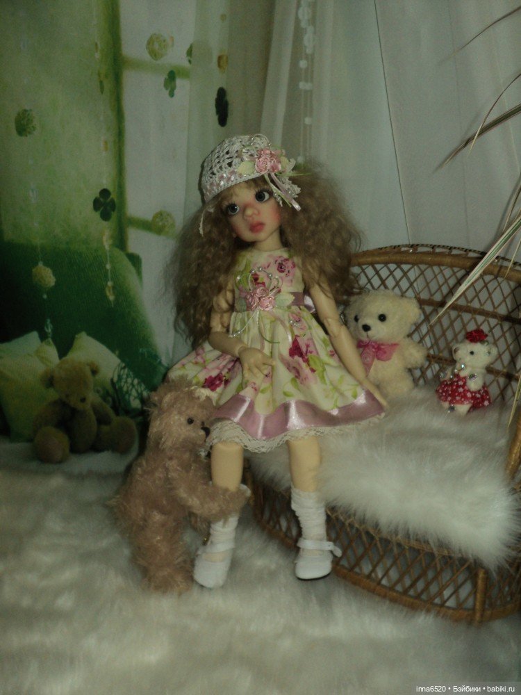 Девчонки любят наряжаться. Теперь настала очередь моих Каешенок:) Часть первая