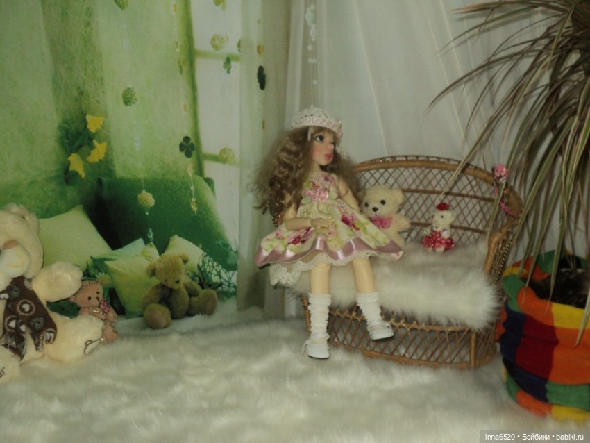 Девчонки любят наряжаться. Теперь настала очередь моих Каешенок:) Часть первая