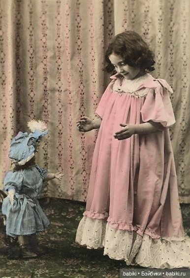 Старый фотоальбом. Девочки и куклы - продолжение