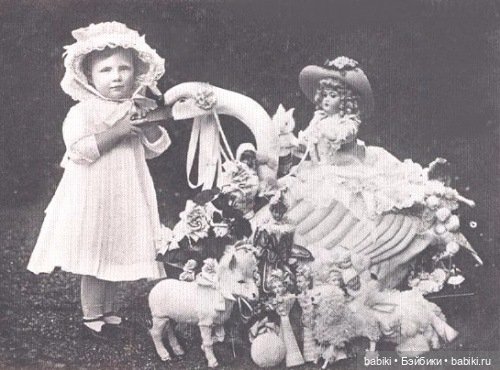 Старый фотоальбом. Девочки и куклы (фото 7)