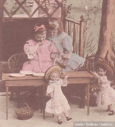 Старый фотоальбом. Девочки и куклы - продолжение