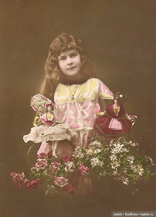 Старый фотоальбом. Девочки и куклы - продолжение