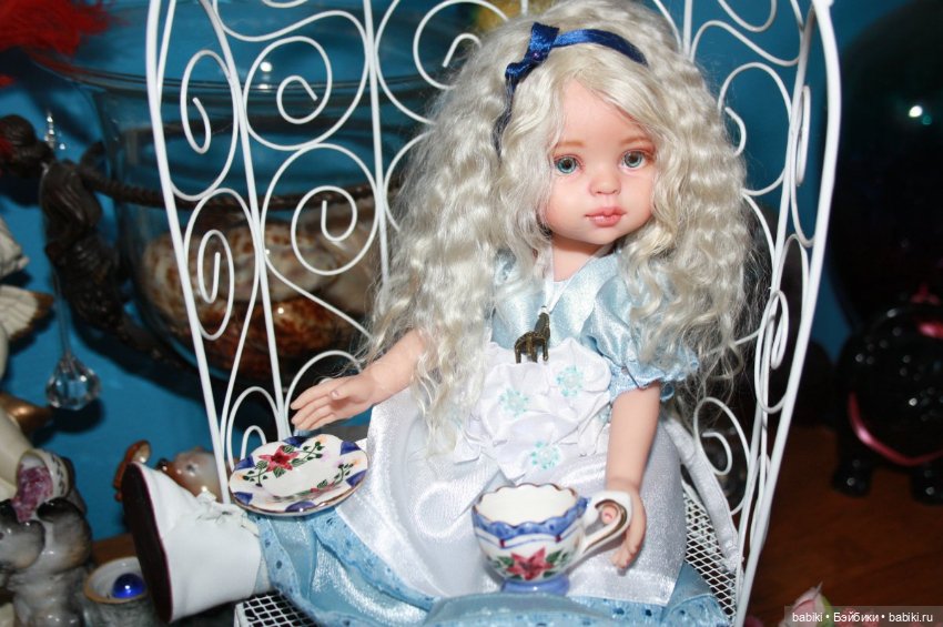 Приключения Алисы в Стране Чудес. Иллюстрации Японского художника и моя кукла Алиса ООАК от Паола Реина (фото 9)