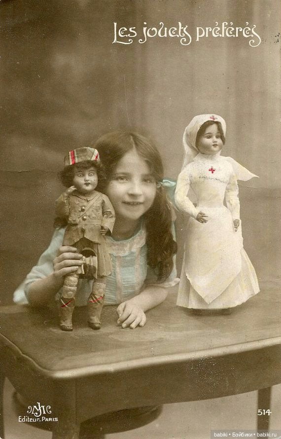 Старый фотоальбом. Девочки и куклы - продолжение