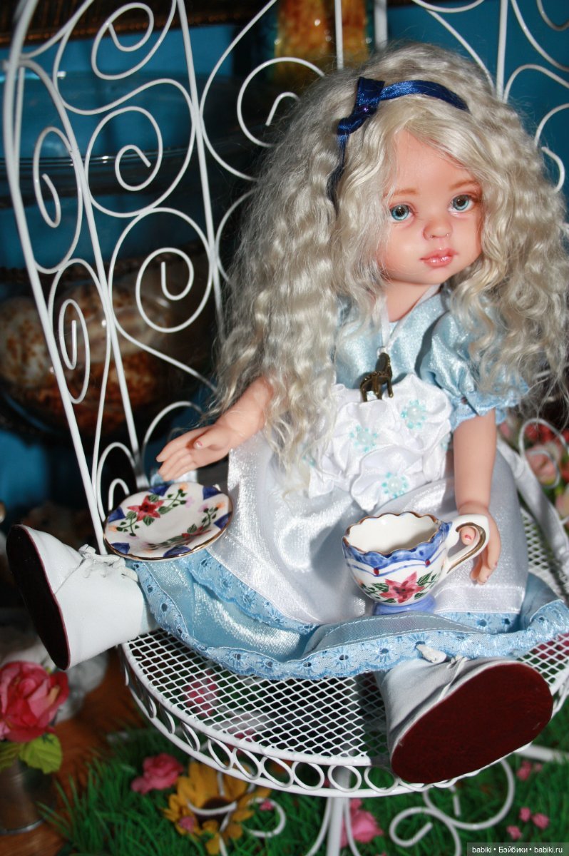 Приключения Алисы в Стране Чудес. Иллюстрации Японского художника и моя кукла Алиса ООАК от Паола Реина (фото 4)