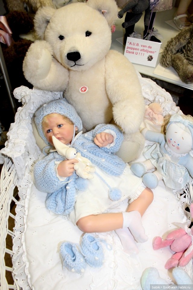 Пасхальная встреча в магазине кукол Гюнзел 2017. Фарфор в воске, WOP