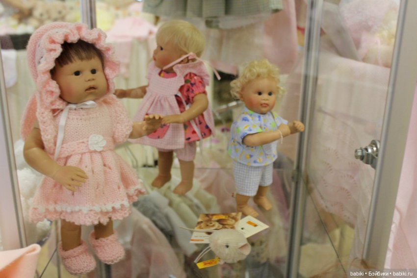 Пасхальная встреча в магазине кукол 2017. Мини Плюшечки и другие