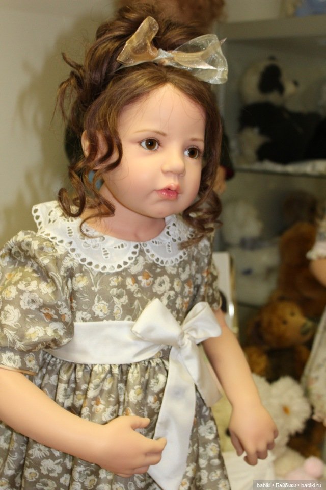 Пасхальная встреча в магазине кукол Гюнзел 2017. Фарфор в воске, WOP