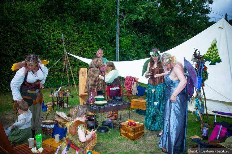 Легендарный Фестиваль Фей в Лланголлен, Англия (фото 2)