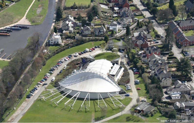 Легендарный Фестиваль Фей в Лланголлен, Англия (фото 5)