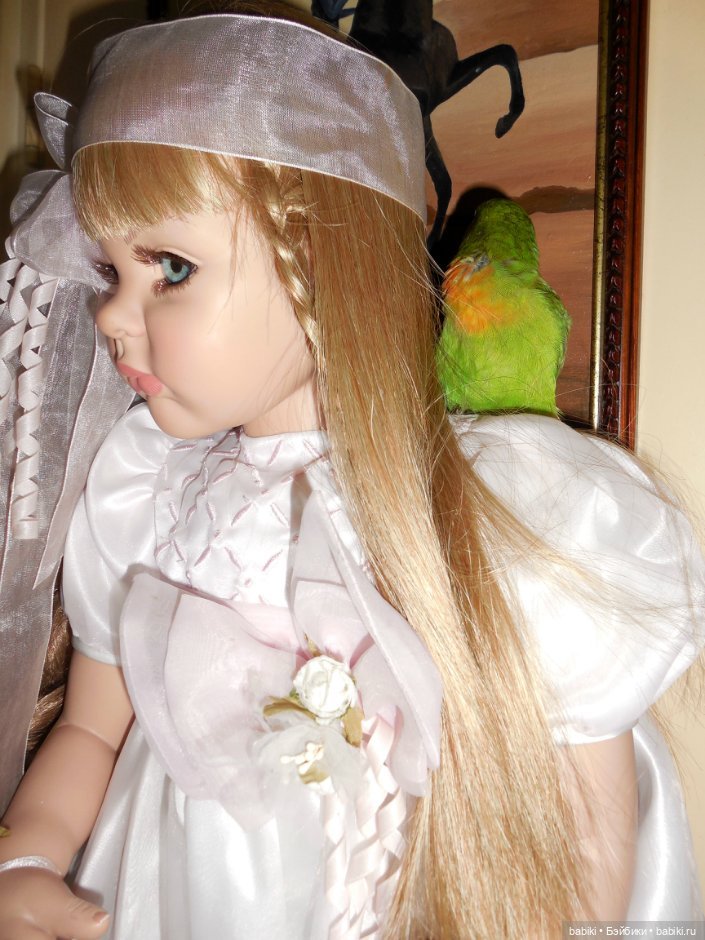 Джулия и попугай. Коллекционная кукла от Fayzah Spanos (фото 2)