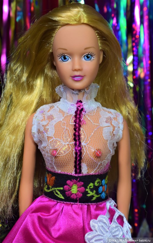 Перепись КуклоНаселения. 2 smiling fashion girls dolls 1/6 (фото 9)