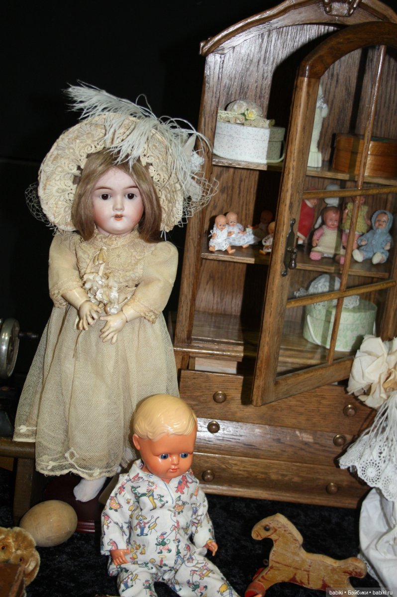 Весенняя выставка кукол и мишек Тедди в Роттердаме. Poppen en Berenbeurs Rotterdam 2016. Видео репортаж. Окончание