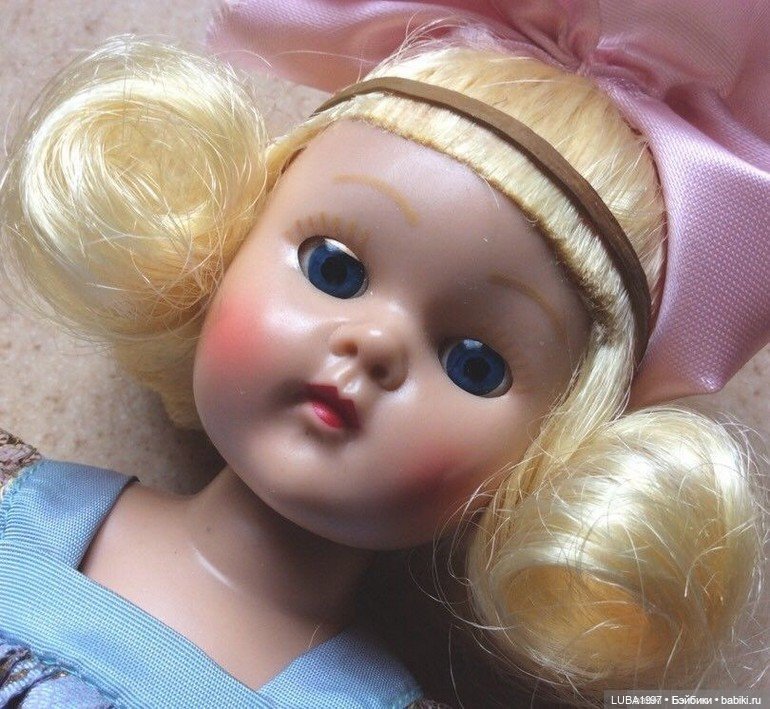 Уроки детства и мечты маленькой Хелен (фото 3)