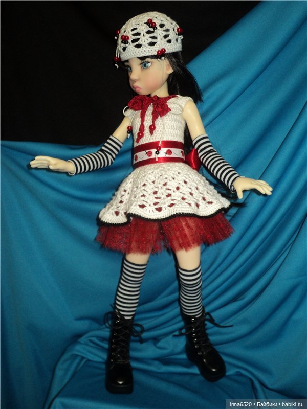 Просто - Марта, просто - прелесть!!! Платье для куклы бжд