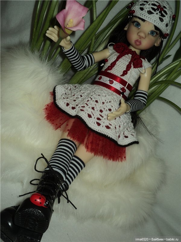 Просто - Марта, просто - прелесть!!! Платье для куклы бжд