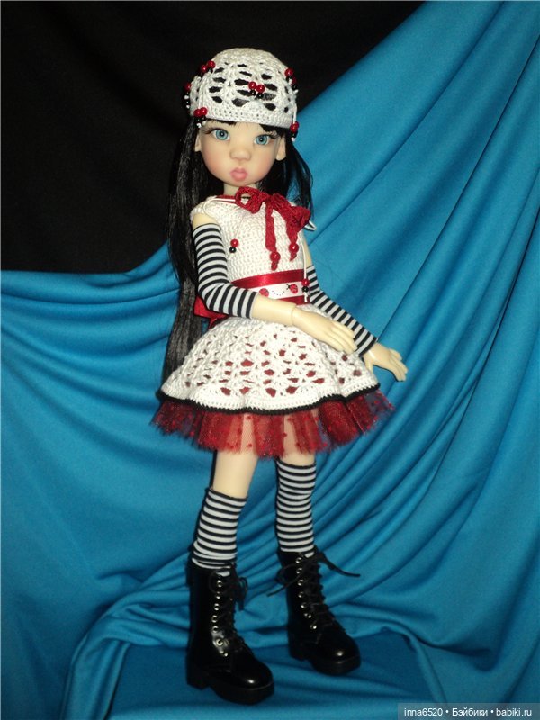 Просто - Марта, просто - прелесть!!! Платье для куклы бжд