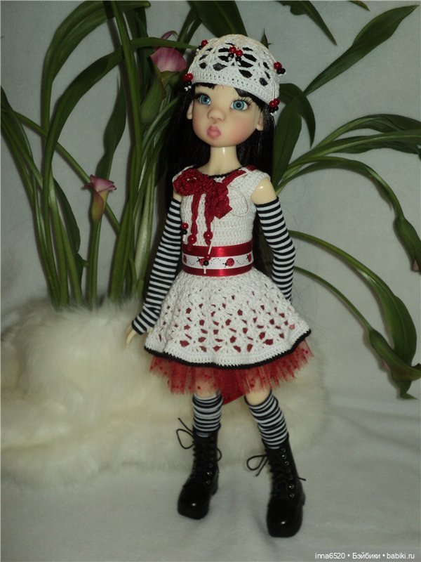 Просто - Марта, просто - прелесть!!! Платье для куклы бжд