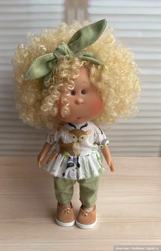 Миюша приоделась — Куклы Nines d'Onil (Нинес): Миа (Mia) (фото 3)