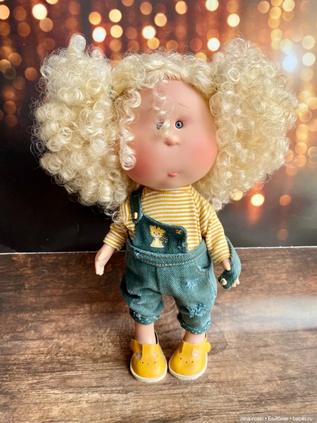 Миюша приоделась — Куклы Nines d'Onil (Нинес): Миа (Mia) (фото 7)