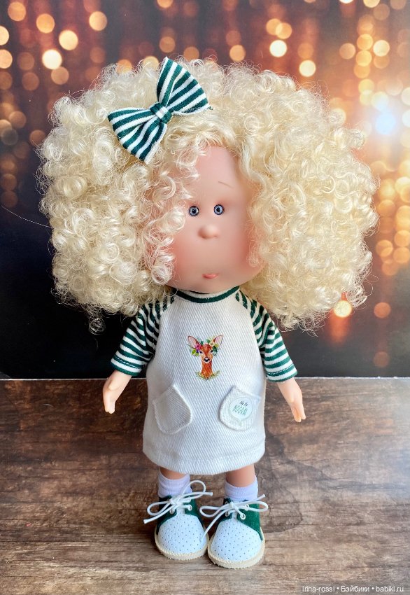 Миюша приоделась — Куклы Nines d'Onil (Нинес): Миа (Mia)