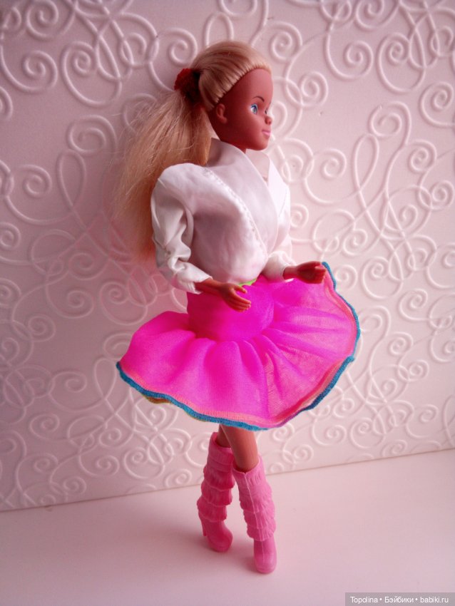 Неожиданная гостья — Аналоги Барби и куклы 1/6: клоны 90 (фото 4)