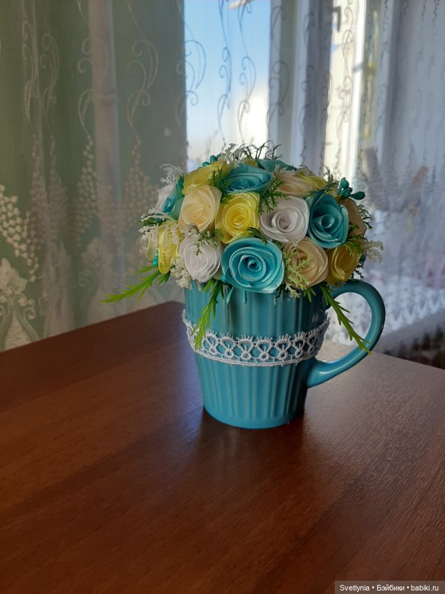 Композиции из роз — Авторские игрушки из разных материалов: синельная проволока (фото 3)