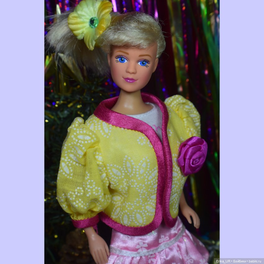 Перепись КуклоНаселения. 2 девушки винтажечки 1:6