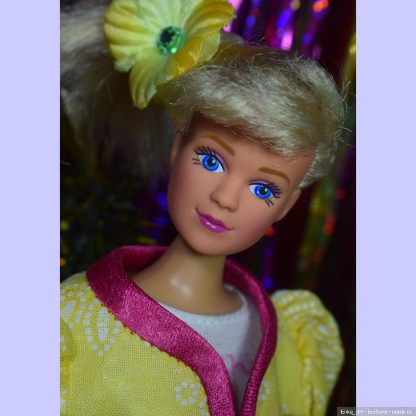 Перепись КуклоНаселения. 2 девушки винтажечки 1:6