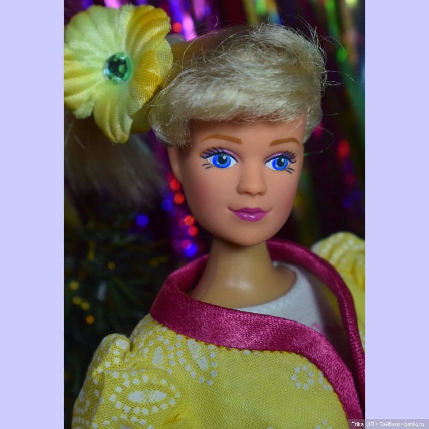 Перепись КуклоНаселения. 2 девушки винтажечки 1:6