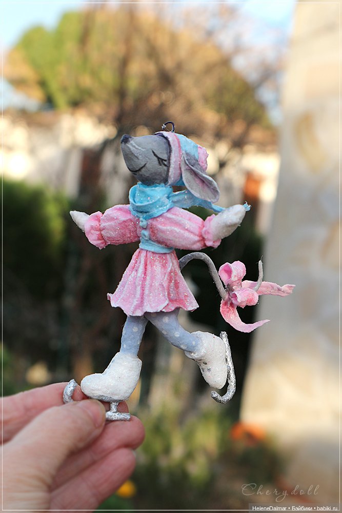 Вторая серия ватничков — Ватные игрушки на елку: ретро (фото 10)