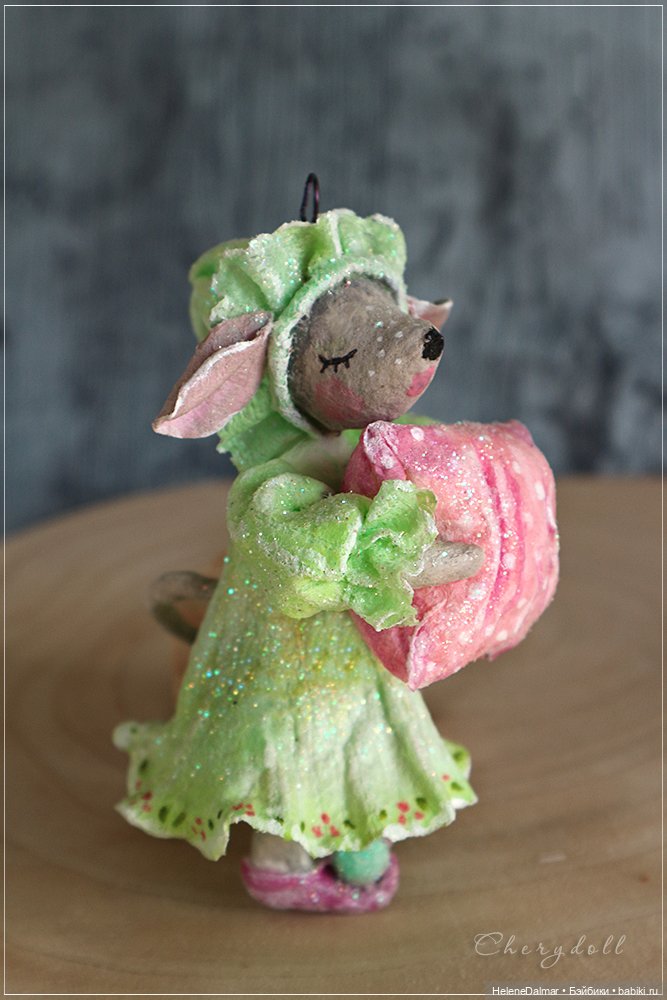 Вторая серия ватничков — Ватные игрушки на елку: ретро