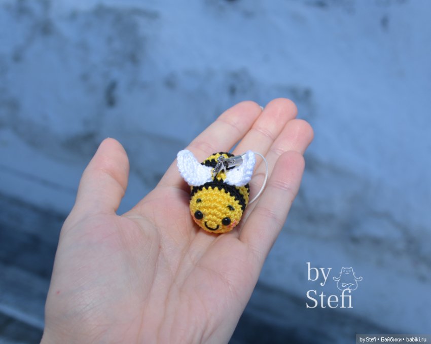 Шмель Федя. Брелок + несколько фотографий нашего города (фото 9)