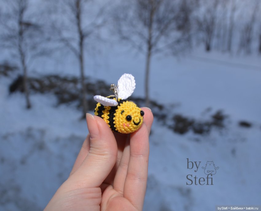 Шмель Федя. Брелок + несколько фотографий нашего города (фото 2)