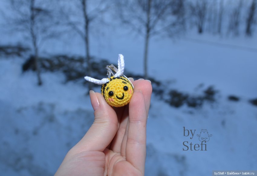 Шмель Федя. Брелок + несколько фотографий нашего города