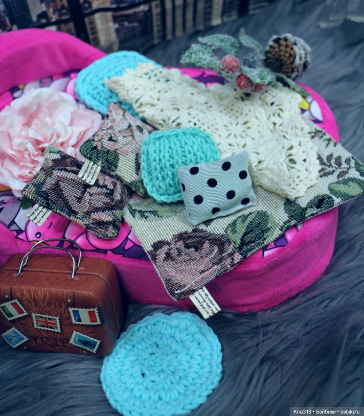 Атмосфера тепла и уюта — Аксессуары для кукол своими руками: идеи (фото 4)