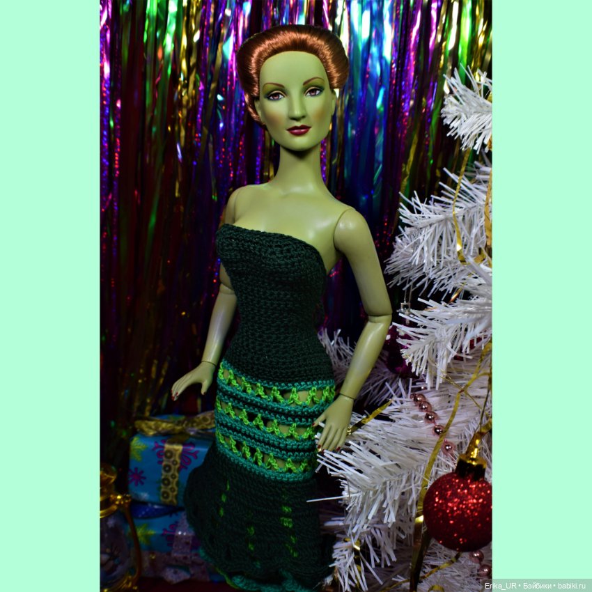 Перепись КуклоНаселения. 2 Green 16" dolls. Tonner and Madame Alexander