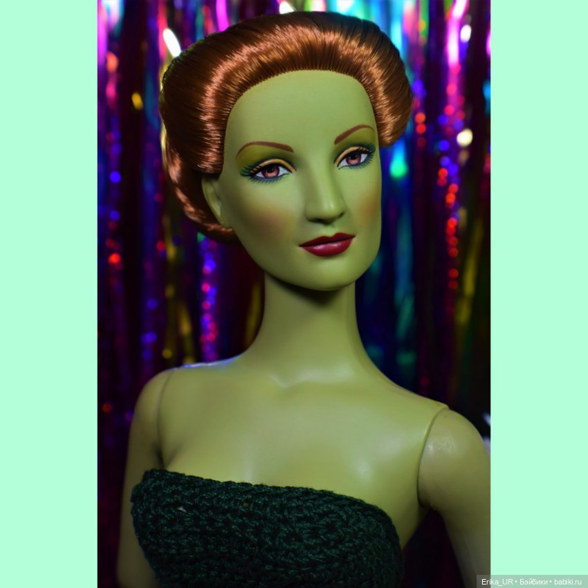 Перепись КуклоНаселения. 2 Green 16" dolls. Tonner and Madame Alexander (фото 3)