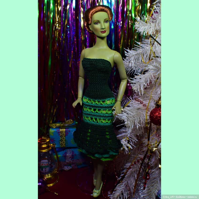 Перепись КуклоНаселения. 2 Green 16" dolls. Tonner and Madame Alexander (фото 2)