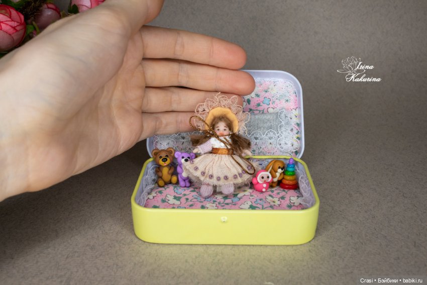 Микро малышка в коробочке - кроватке (фото 10)