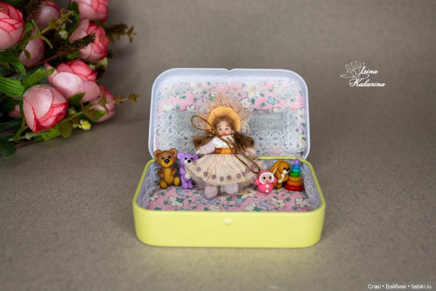 Микро малышка в коробочке - кроватке (фото 9)