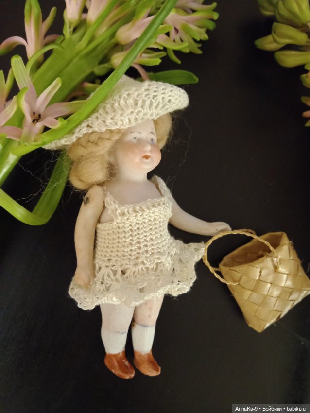 Новые наряды — Антикварные куклы Mignonette (Миньонетта): карманные (фото 3)