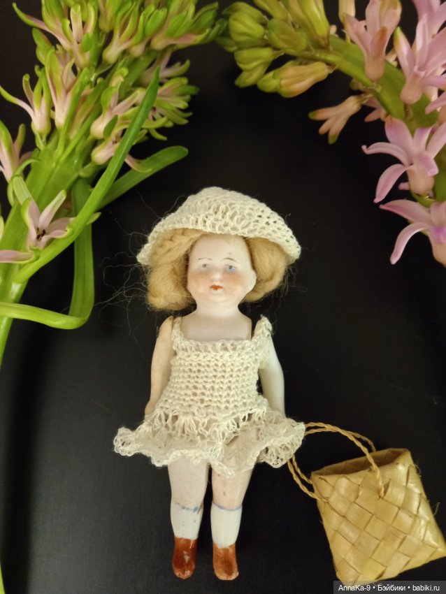 Новые наряды — Антикварные куклы Mignonette (Миньонетта): карманные (фото 4)