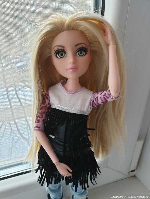 Две сестренки, блондинка и брюнетка Тристен Мокси Тинз (фото 7)