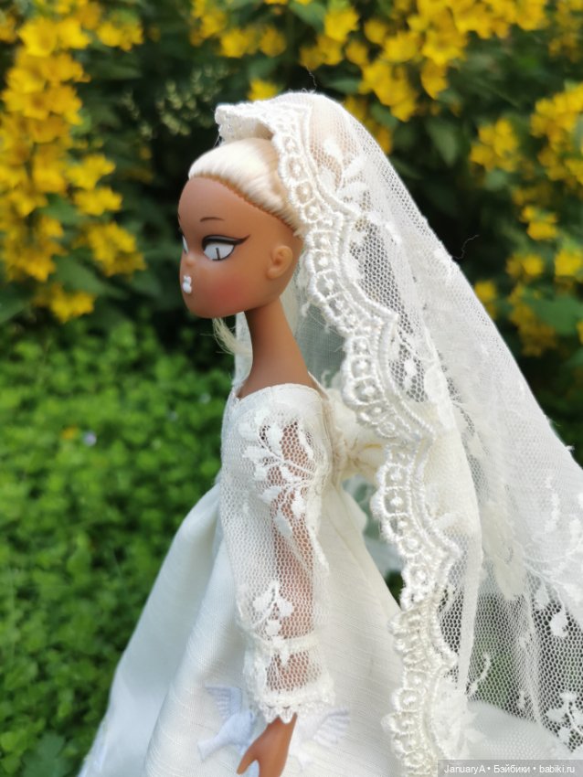 Mamzelle de Paris - реплика винтажной куклы Kiraz