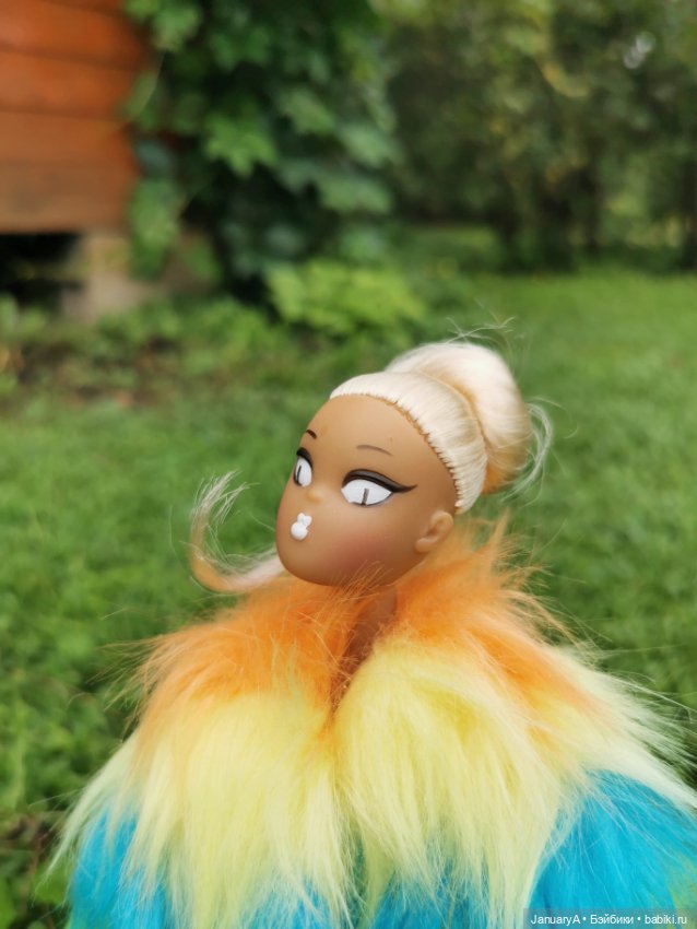 Mamzelle de Paris - реплика винтажной куклы Kiraz