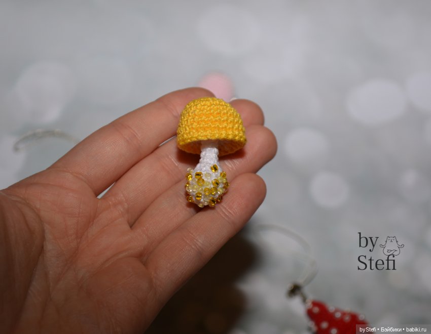 Покажу блошек :D Связала грибочки. Малявочные получились (фото 7)