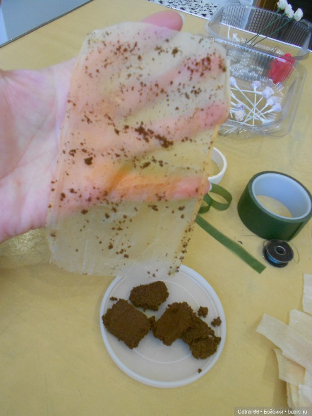 МК: Венок для антикварной, винтажной куклы. По МК Barbara Jean, с использоваными чайными пакетиками (фото 7)