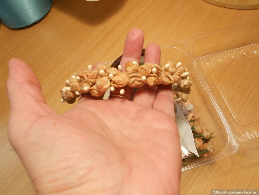 МК: Венок для антикварной, винтажной куклы. По МК Barbara Jean, с использоваными чайными пакетиками