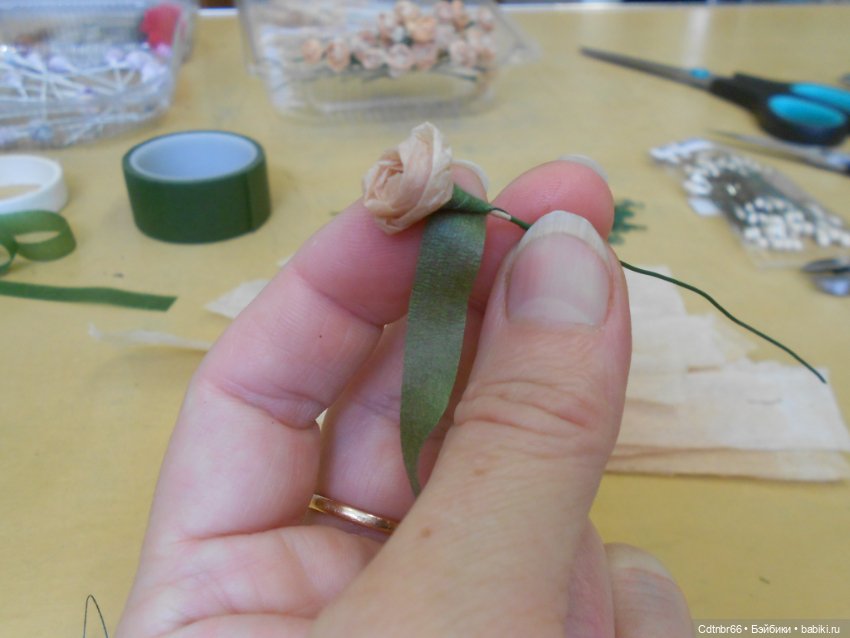 МК: Венок для антикварной, винтажной куклы. По МК Barbara Jean, с использоваными чайными пакетиками